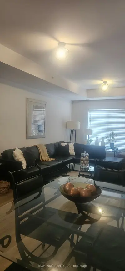 2635 William Jackson Drive N 1310, Pickering, On L1x 0l6