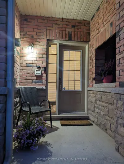 21 Linnell Street, Ajax, On L1z 0k9