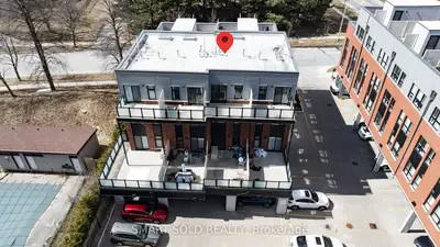 20 Echo Point 132, Toronto, On M1w 0a7