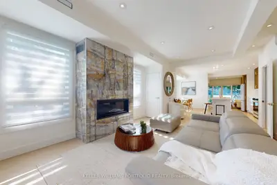 22 Pitt Avenue, Toronto, On M1l 2r1