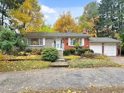 20 West Hill Drive Main Floor, Toronto, On M1e 3t5