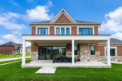 1788 Loyst Avenue, Pickering, On L1y 0b7