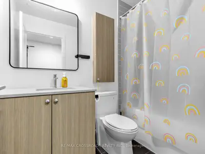 2799 Kingston Road 223, Toronto, On M1m 1n1