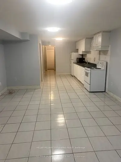 35 Pachino Boulevard, Toronto, On M1r 4j6