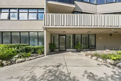 100 Echo Point 808, Toronto, On M1w 2v2