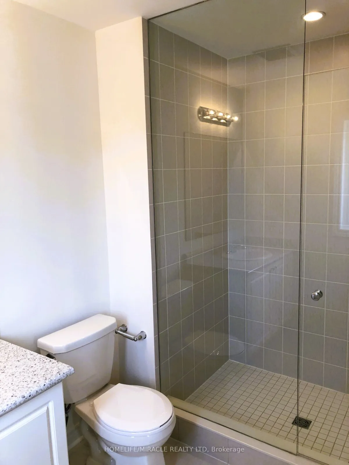 2611 Cerise Manor, Pickering, On L1x 0g8