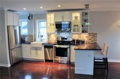 57 Valhalla Boulevard, Toronto, On M1n 3b4