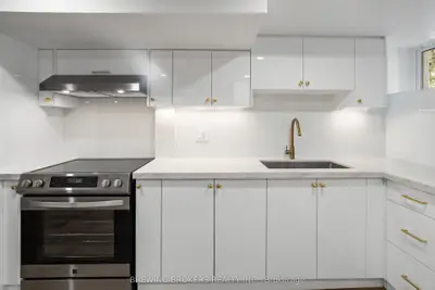 134 Fulton Avenue, Toronto, On M4k 1y1