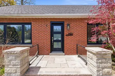 990 Harmony Road N Main, Oshawa, On L1h 7k5