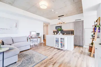 25 Baseball Place 607, Toronto, On M4m 2a5