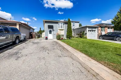 260 Lakeview Park Avenue, Oshawa, On L1j 7m5