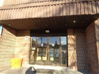 560 Bloor Street 201, Oshawa, On L1h 3n2
