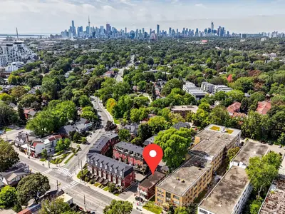 130 Kingston Road, Toronto, On M4l 1s7