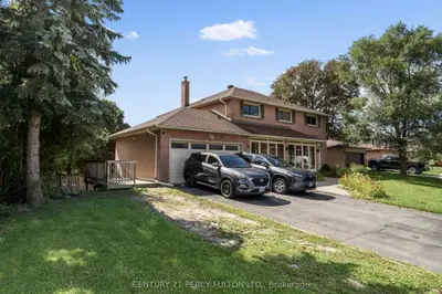 58 Love Crescent, Ajax, On L1s 4t2