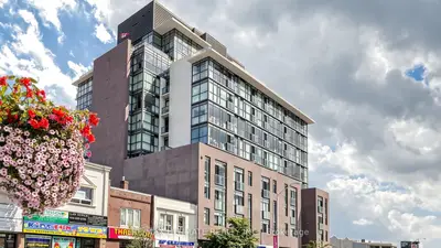 2055 Danforth Avenue 404, Toronto, On M4c 1j8