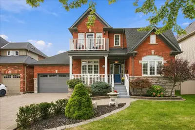 14 Belsey Lane, Clarington, On L1b 0b3