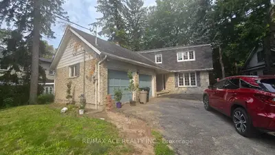 6158 Kingston Road Main, Toronto, On M1c 1k8