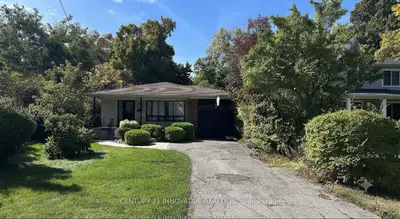 18 Larwood Boulevard, Toronto, On M1m 2m5