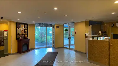 3050 Ellesmere Road 1221, Toronto, On M1e 5e6