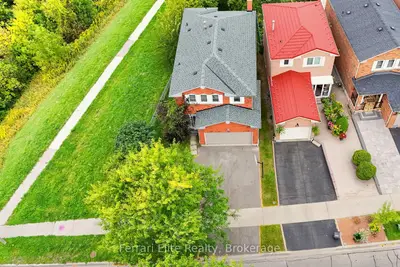 96 Mammoth Hall Trail, Toronto, On M1b 1p9