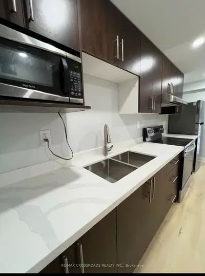 2388 Dress Circle Crescent Basement Apartment, Oshawa, On L1l 0l8