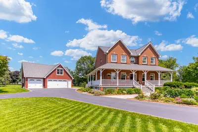 14 Munday Court, Clarington, On L1c 4r7