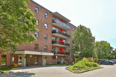 900 Glen Street 406, Oshawa, On L1j 5z4