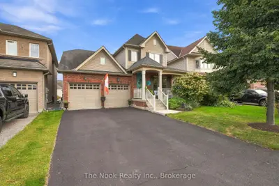 154 Ted Miller Crescent, Clarington, On L1c 0m3