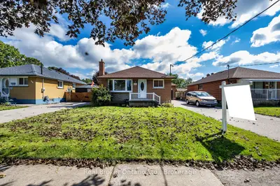 125 Baldwin Street, Oshawa, On L1h 6g9