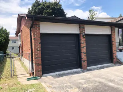 44 Wellpark Boulevard Bsmt, Toronto, On M1v 1a5
