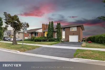 51 Sloley Road Main, Toronto, On M1m 1c7