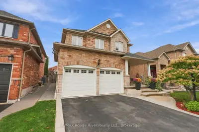 104 Fencerow Drive, Whitby, On L1r 3n2