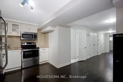 72 Redwood Avenue Lower, Toronto, On M4l 2s6