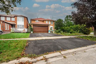 1801 Forestview Drive, Pickering, On L1v 5v2