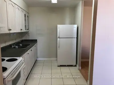 100 Dundalk Drive 915, Toronto, On M1p 4v2