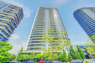 181 Village Green Square 2415, Toronto, On M1s 0k6