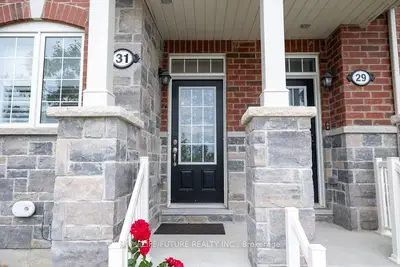 31 Jolly Way, Toronto, On M1p 0e2
