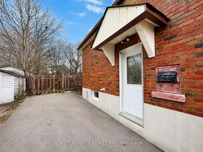 433 Crerar Avenue Lower Level, Oshawa, On L1h 2w6