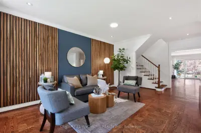 36 Martindale Road, Toronto, On M1m 2b7