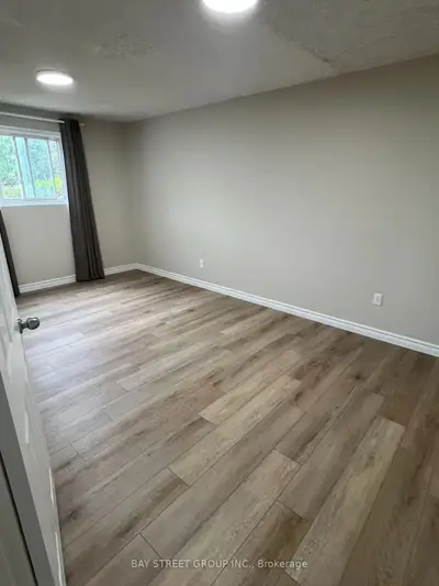 118 Hildenboro Square Ground Floor, Toronto, On M1w 1y3