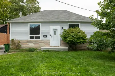 271 Conlins Road, Toronto, On M1c 1c4