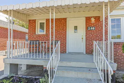 246 Ellington Drive, Toronto, On M1r 3y4