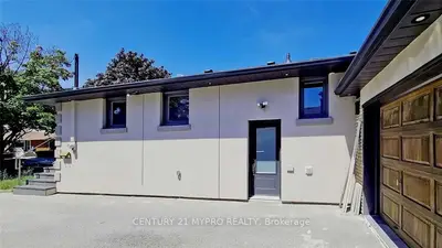 23 Mozart Avenue Bsmt, Toronto, On M1k 2w1