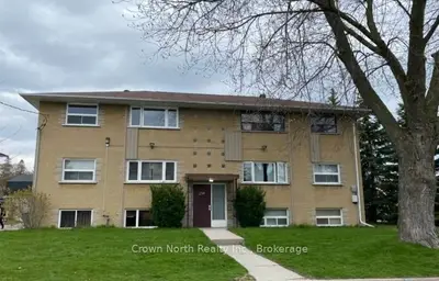 239 Montrave Avenue 4, Oshawa, On L1j 4r9