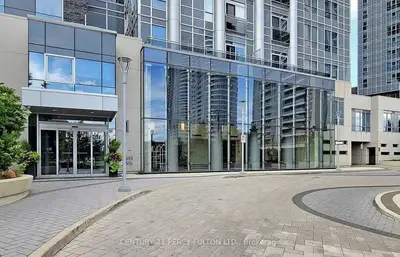 255 Village Green Square 2405, Toronto, On M1a 0l7