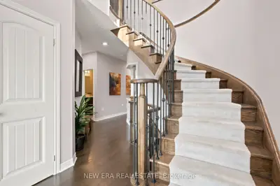 77 Jevons Drive, Ajax, On L1z 0t6