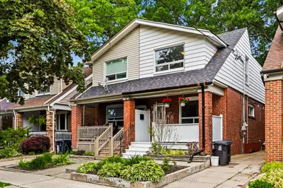 682 Milverton Boulevard, Toronto, On M4c 1x9