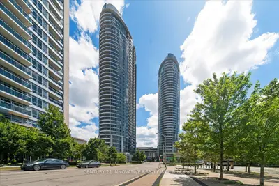 125 Village Green Square 3501, Toronto, On M1s 0g3