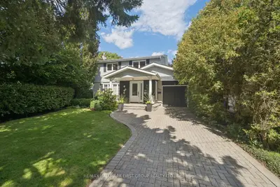 920 Essa Crescent, Pickering, On L1w 2j1