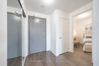 20 Orchid Place Drive 412, Toronto, On M1b 0e1